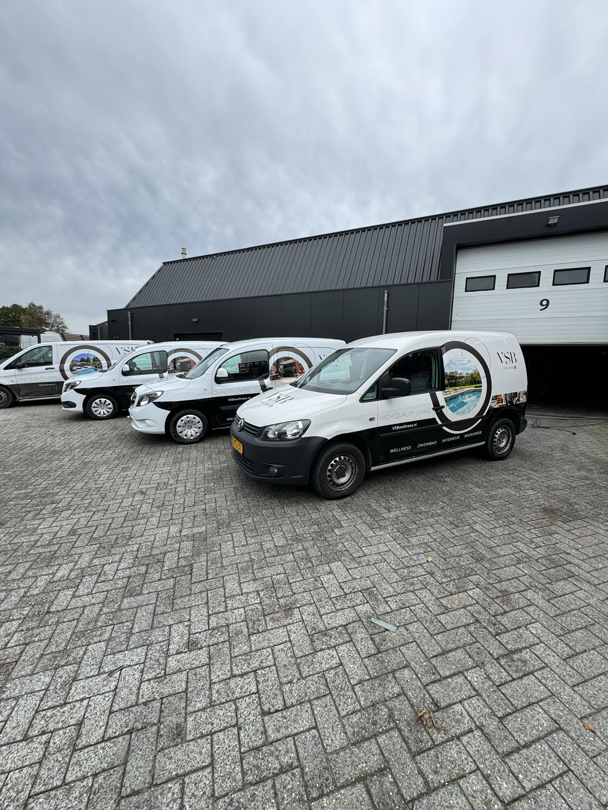 Wagenpark van VSB Wellness gereinigd door Blink It